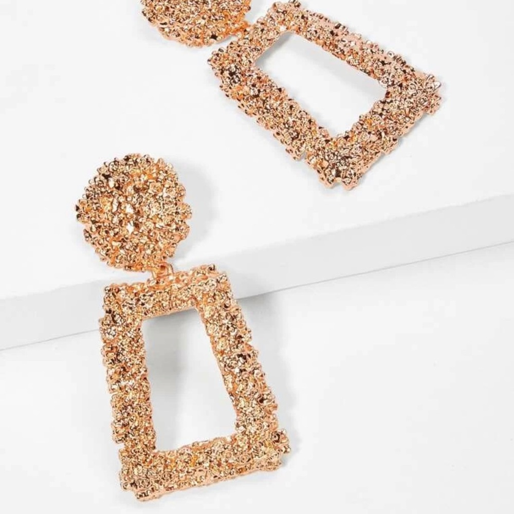 Crinkle Earrings